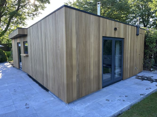 Bijgebouw in Arendonk